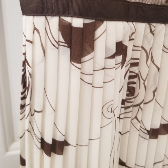 Top - Picture 6 of 7